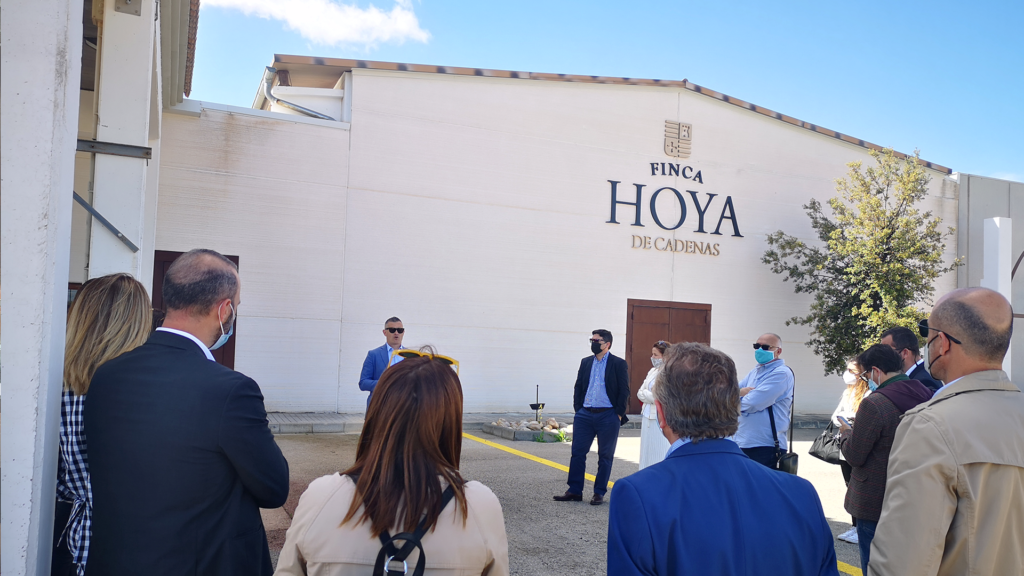 Entretenimiento Saludo cámara Visita a empresa: Vicente Gandía - Hoya de Cadenas - CMM